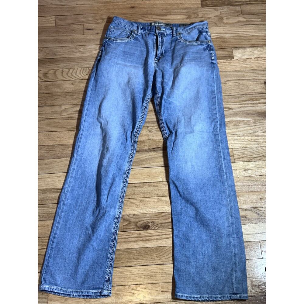 BKE Tyler Men’s 34x32 Straight Leg Stretch Jeans Med Wash Thick Stitch Denim